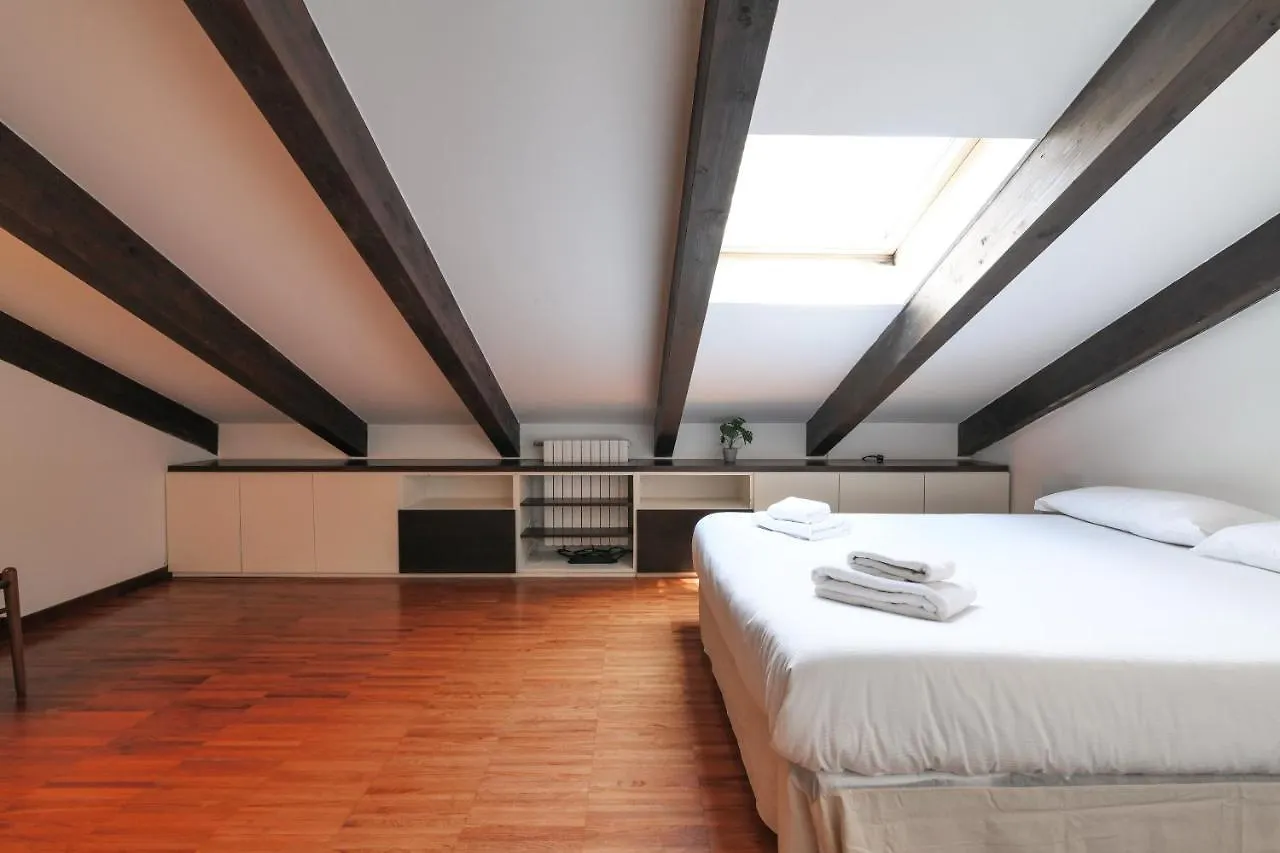 Primopiano - Alzaia Appartement Milaan